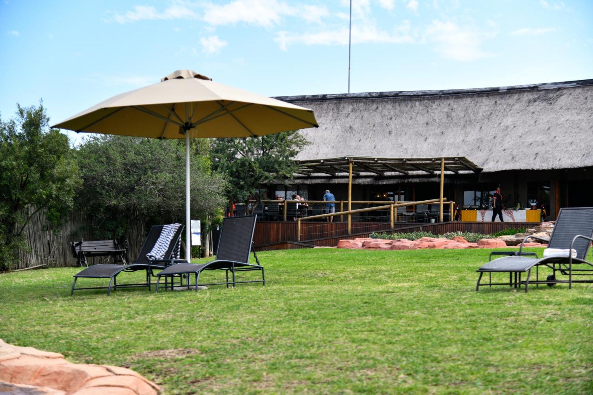The Springbok Lodge Ladysmith Exterior foto